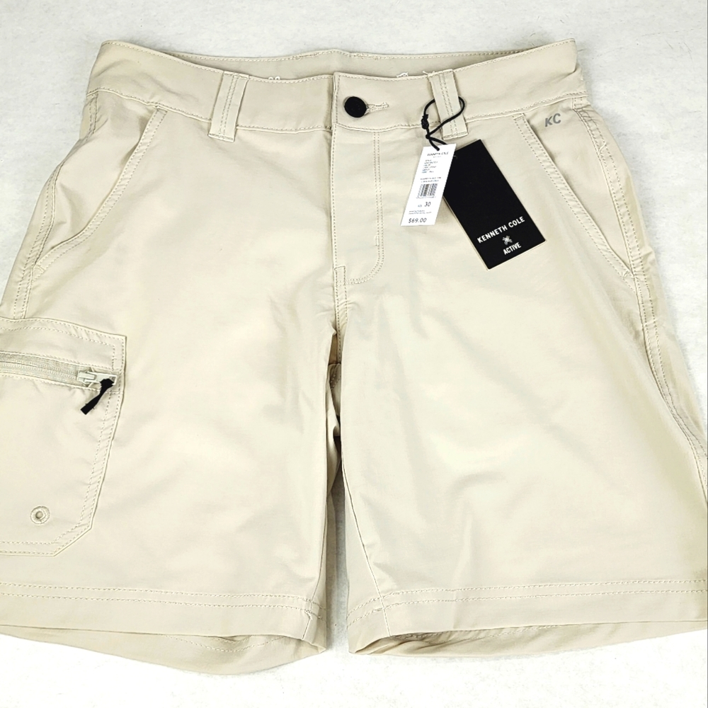Men's Kenneth Cole Active Tech Short Beige Stretch Size 30